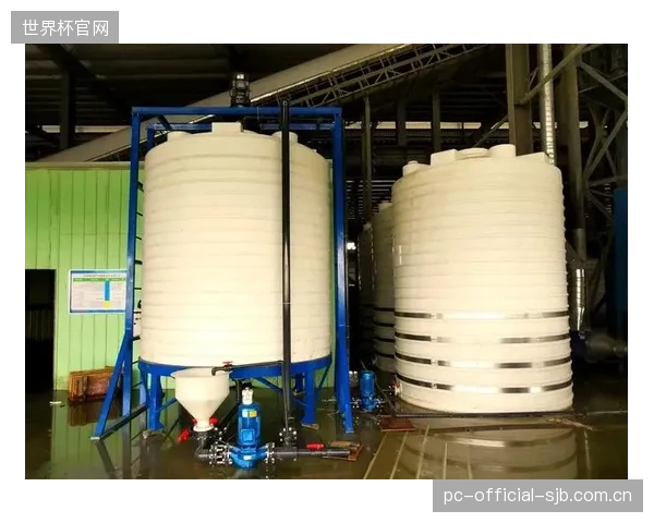 pH值稳定在6-8之间，确保了聚羧酸减水剂在与其他外加剂复配时的高度稳定性，避免了现场施工的意外风险